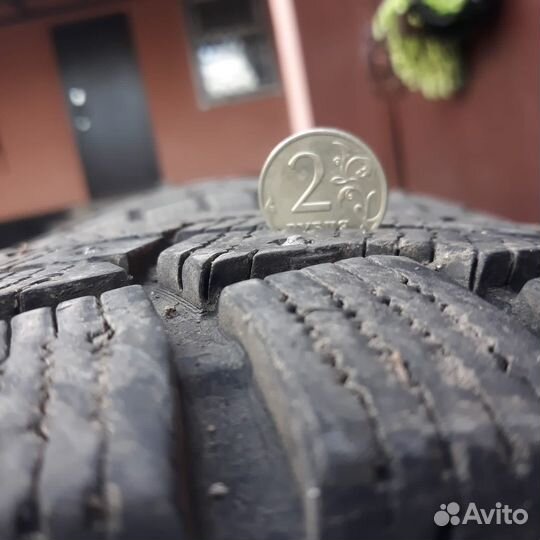 Pirelli Ice Zero 225/65 R17