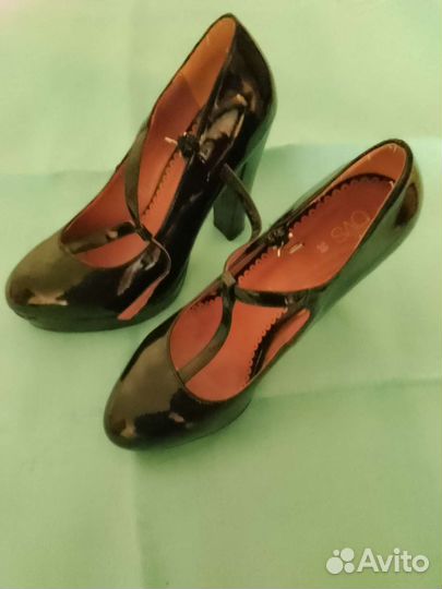 Туфли женские 39 размер