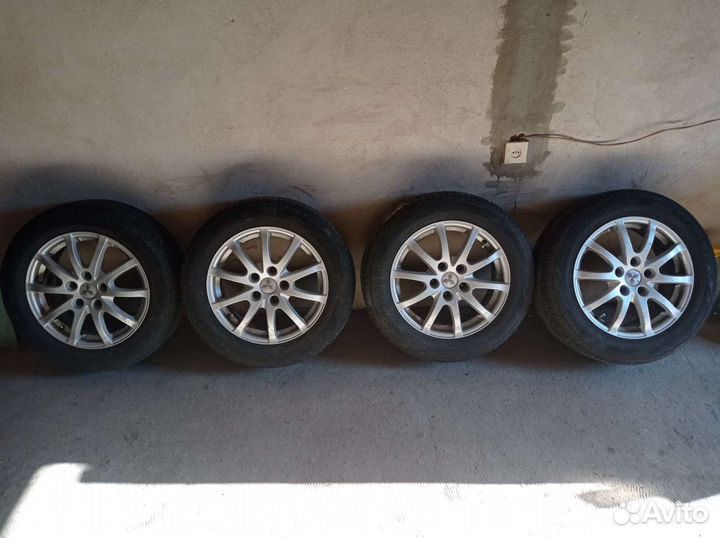 Yokohama BluEarth-A AE-50 205/60 R16