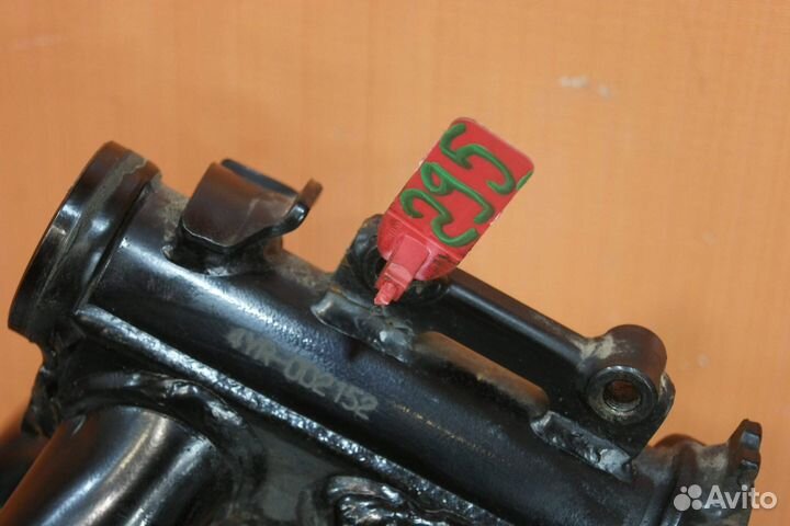 Рама с документами Yamaha FZ400