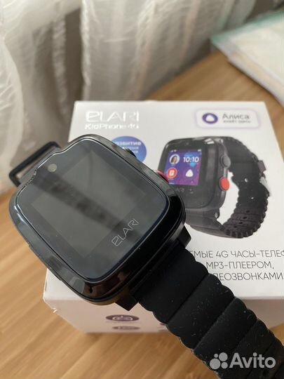 Смарт Часы детские Elari KidPhone 4G Bubble