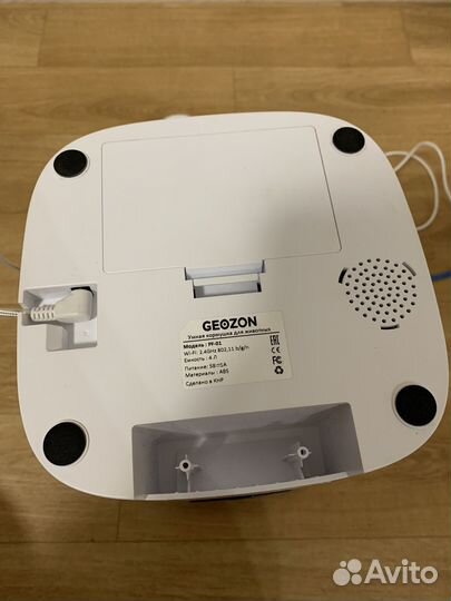 Автоматическая кормушка для животных