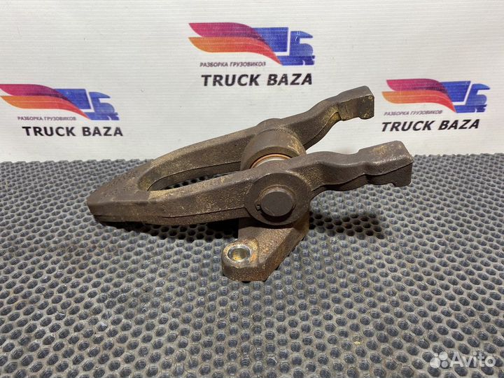 Вилка сцепления 16S2220TD