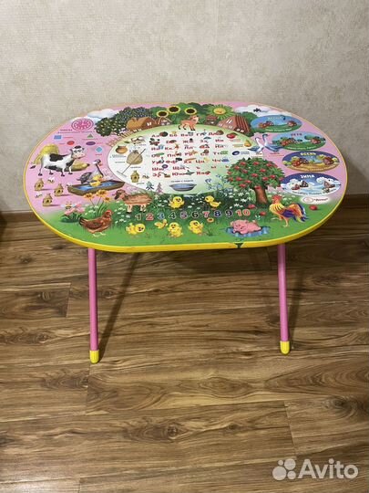 Детский столик и стульчик