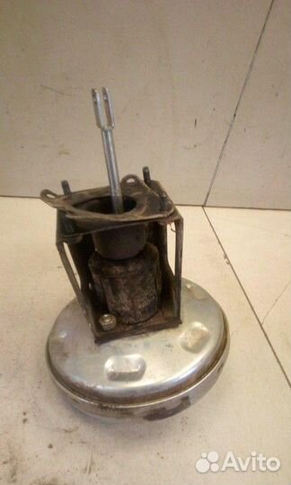 Усилитель тормозов вакуумный