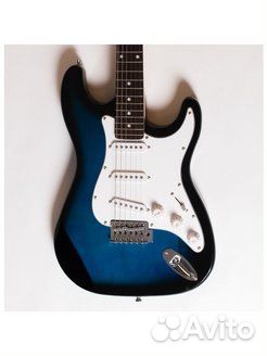 Электрогитара 6-сти струнная + аксессуар