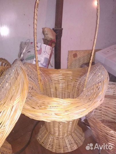 Корзина плетеная