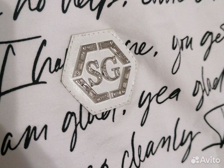 Спортивный костюм женский