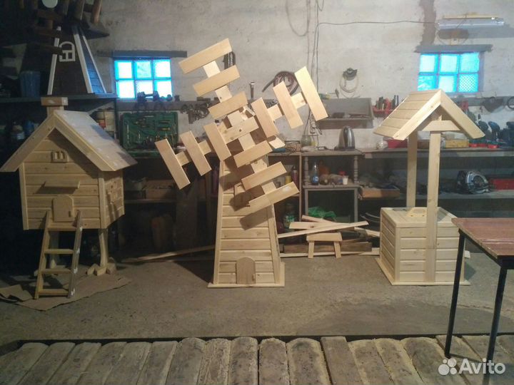 Колодец,мельница,избушка