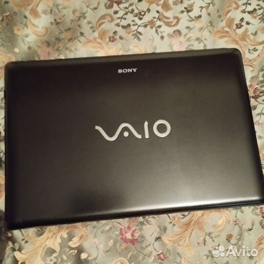 Ноутбук sony Vaio vpceb2E1R