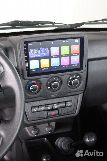 Консоль панели приборов niva legend под планшет 9