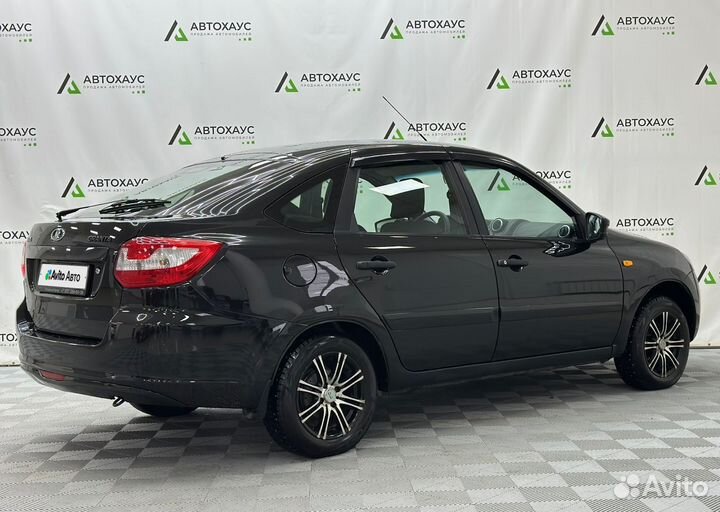 LADA Granta 1.6 МТ, 2016, 154 171 км