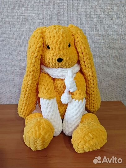 Плюшевый заяц