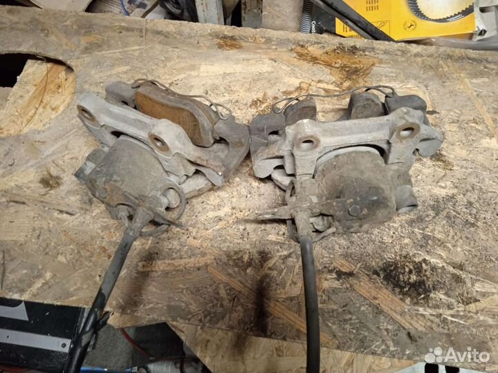 Суппорта передние Audi A4 B5