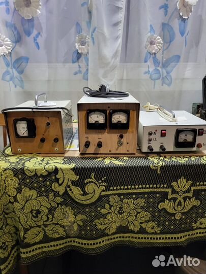 Зарядник для аккумулятора