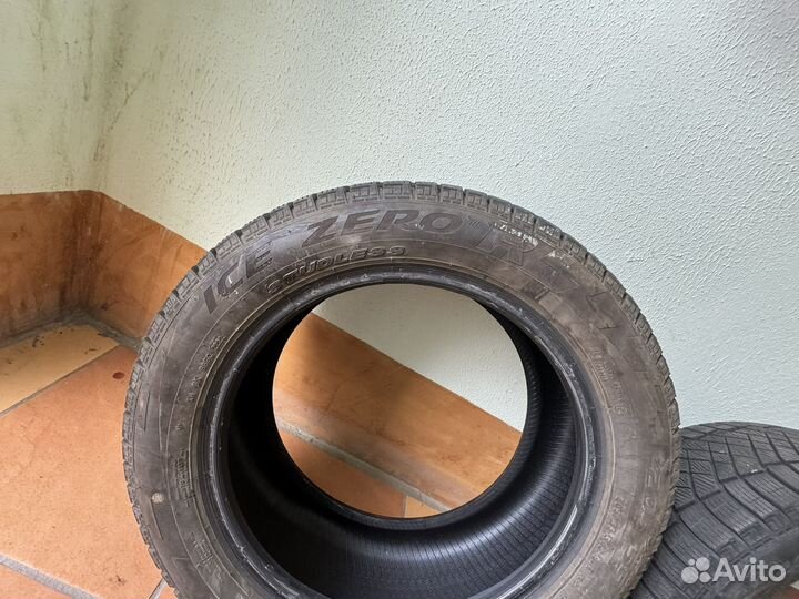 Pirelli Formula Ice FR 205/55 R16 94