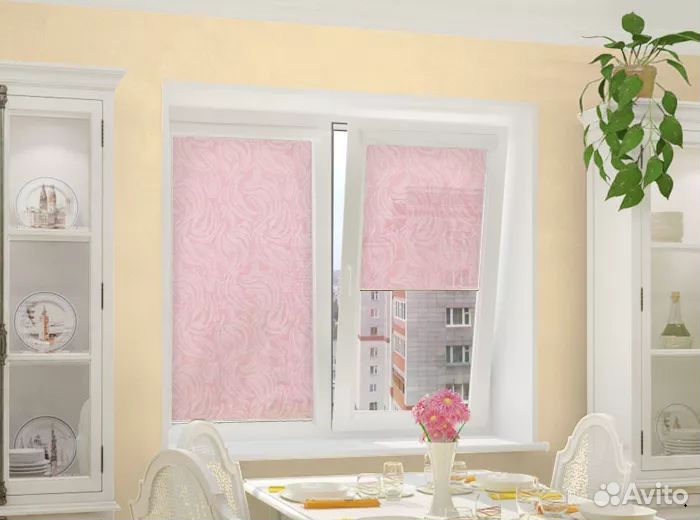 Рулонные шторы жалюзи (день-ночь)