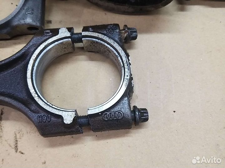 Поршня шатуны 21 палец 1.8tsi