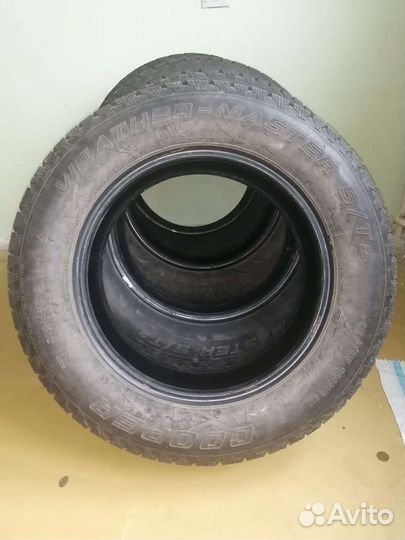 Cooper Weather-Master S/T 2 215/65 R16