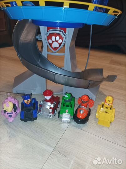 Башня щенячий патруль и щенки