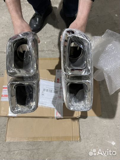 Насадки на глушитель Mercedes AMG 63