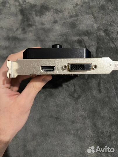 Видеокарта GTX 1650 4gb