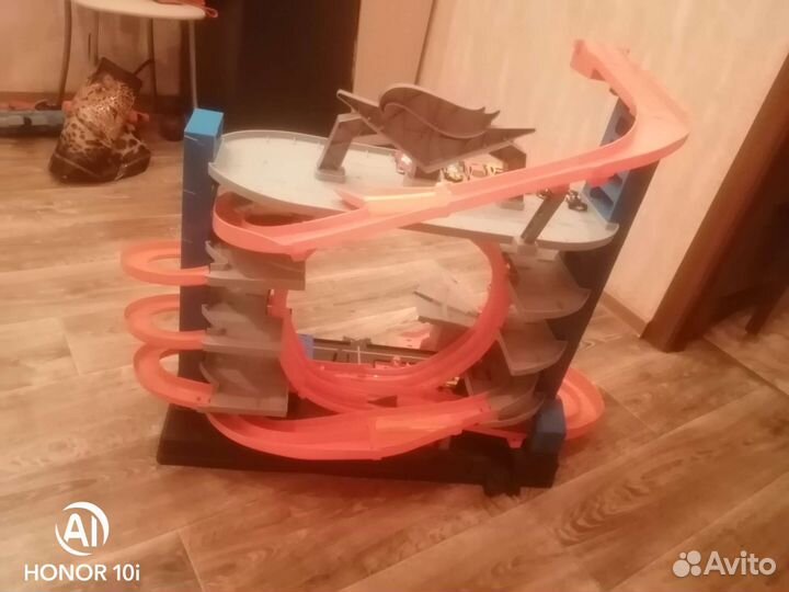 Хотвилс парковка