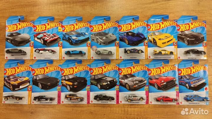 Продам Hot Wheels 1/64 main