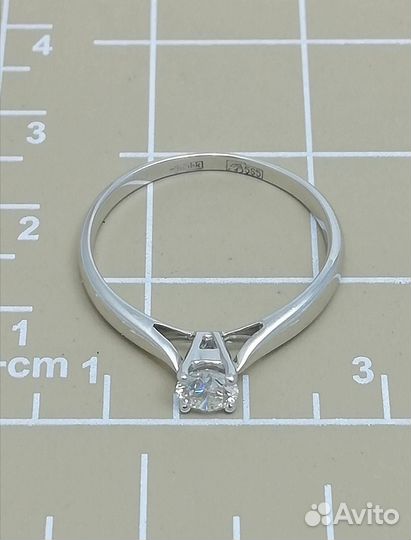 Золотое кольцо из белого золота 585 пробы, вставка