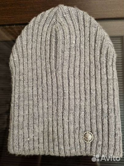 Шапка женская вязаная