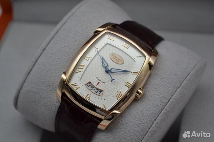 Parmigiani Fleurier Forma Grande 46/36