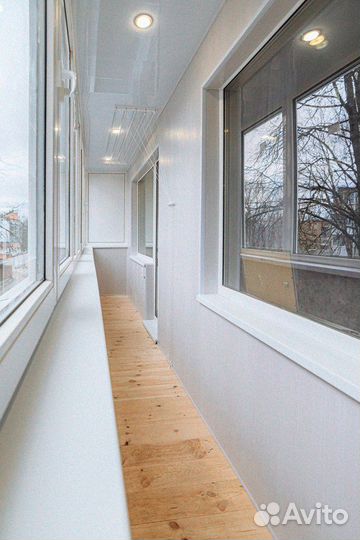 Остекление и отделка балконов