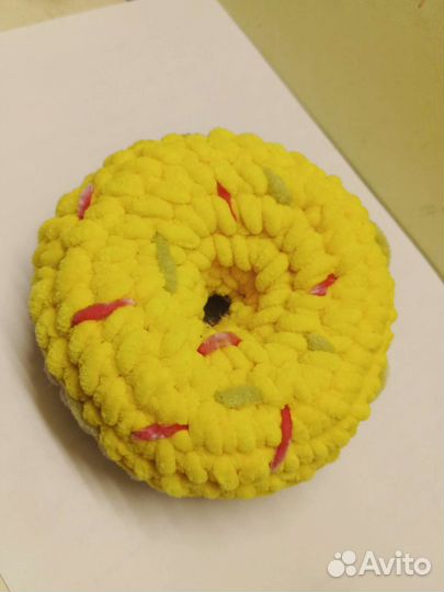 Пончик амигуруми