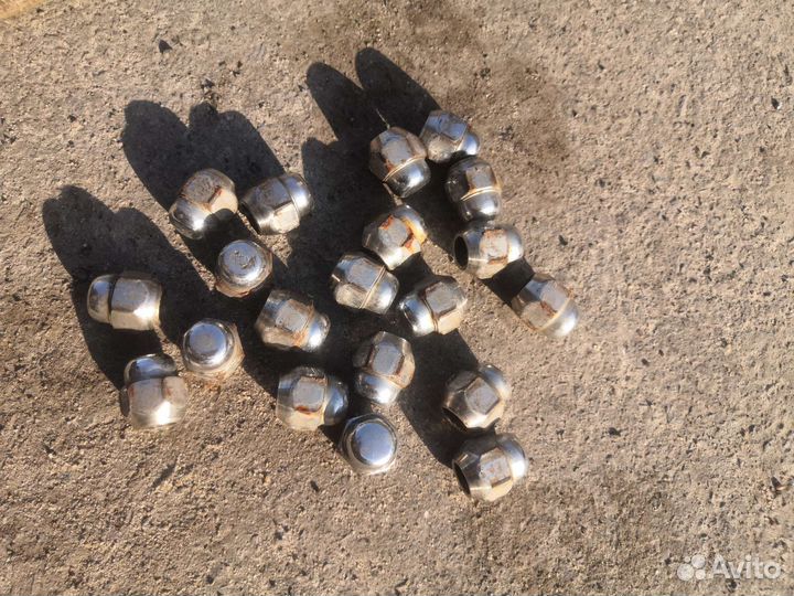 Колесные гайки nissan