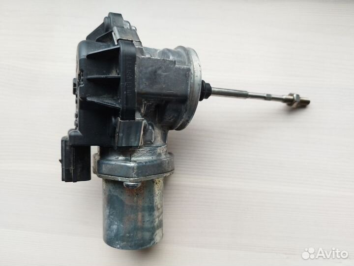 Актуатор Турбины VAG 06L145614B