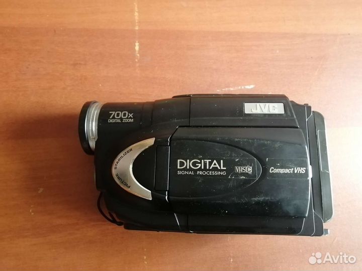 Видеокамера jvc