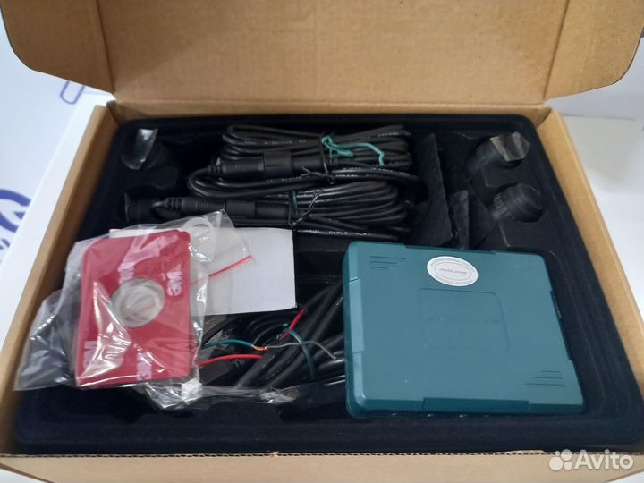 Парк. система aviline (4 черных датчика) AV118Y4VW