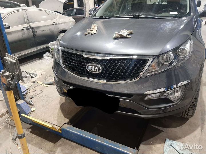 Решетка радиатора kia sportage 3