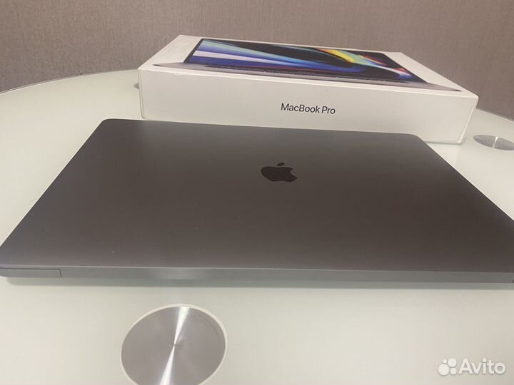 Macbook pro 16 retina 2020 i9 1tb