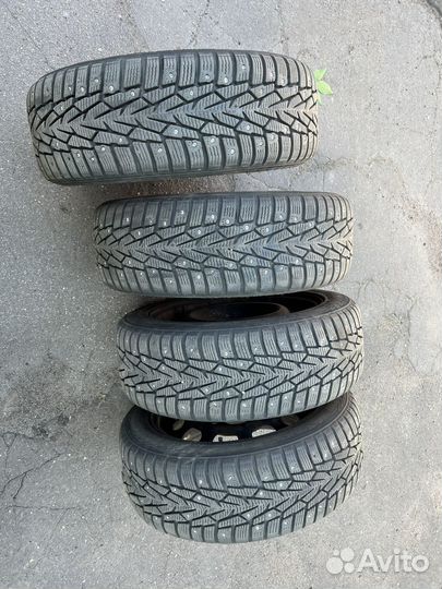 Колеса на зимней шипованной резине