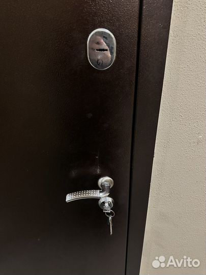 Дверь входная бу