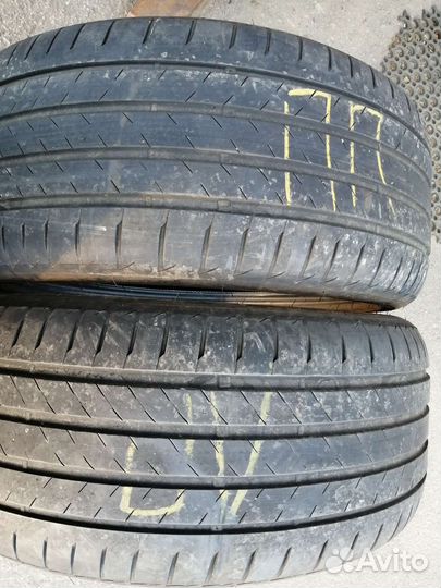 Bridgestone Turanza T001 255/40 R20