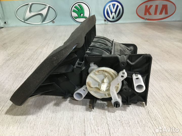 Корпус отопителя печки Йети Пассат B7 CC