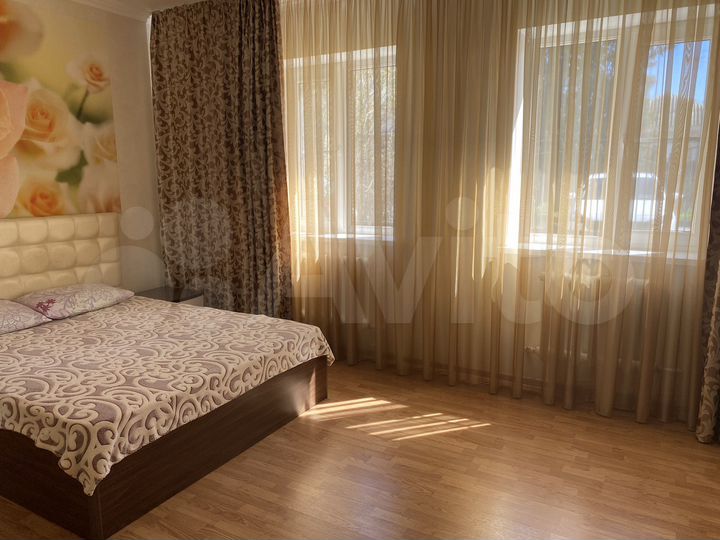 Дом 35 м² на участке 2 сот.