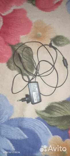 Продам нетбук