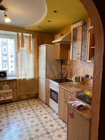 2-к. квартира, 60 м², 10/16 эт.