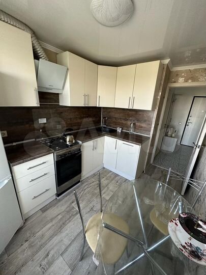 2-к. квартира, 43 м², 9/10 эт.