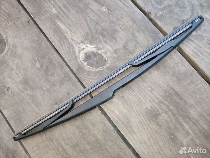 Щётка заднего дворника largus