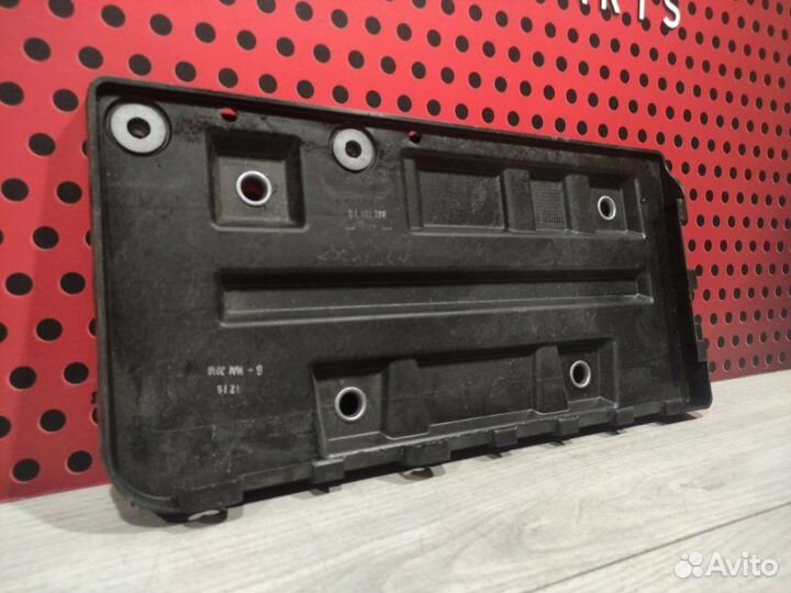 Площадка АКБ Bentley Continental Flying Spur W12