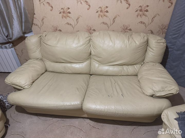 Диван + 2 кресла